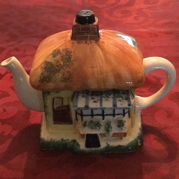 Tea Pot - England - 2 Cup - Picture 1 of 8